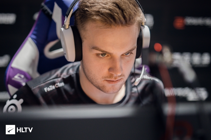 LCK记者爆料T1泄露粉丝专属会员内容：CEO还曾发文挑逗Oner